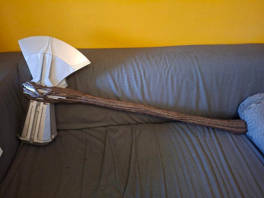 Marvel Legends Stormbreaker Replica - Thor's Bijl, Ophalen, Zo goed als nieuw