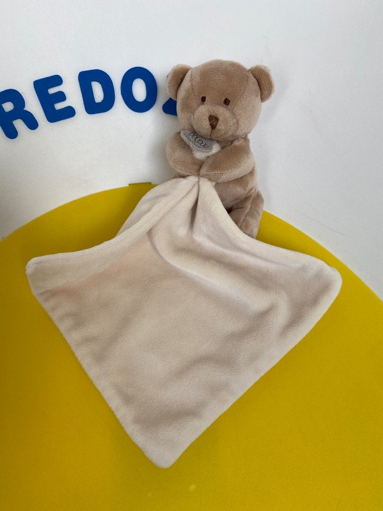 K2380 Doudou et compagnie beertje met doekje, Ophalen of Verzenden, Zo goed als nieuw, Beer