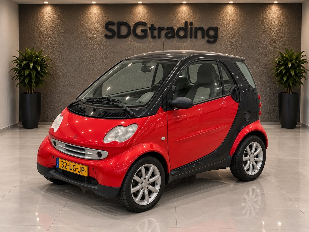 MCC Smart 0.6 45KW 2002 Zwart, Auto's, 21 km/l, 18 €/maand, 61 pk, Zwart