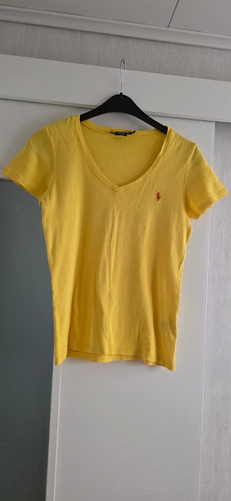 Ralph Lauren Sport Geel T-shirt Maat L/G, Kleding | Dames, Geel, Maat 42/44 (L), Ophalen of Verzenden, Korte mouw