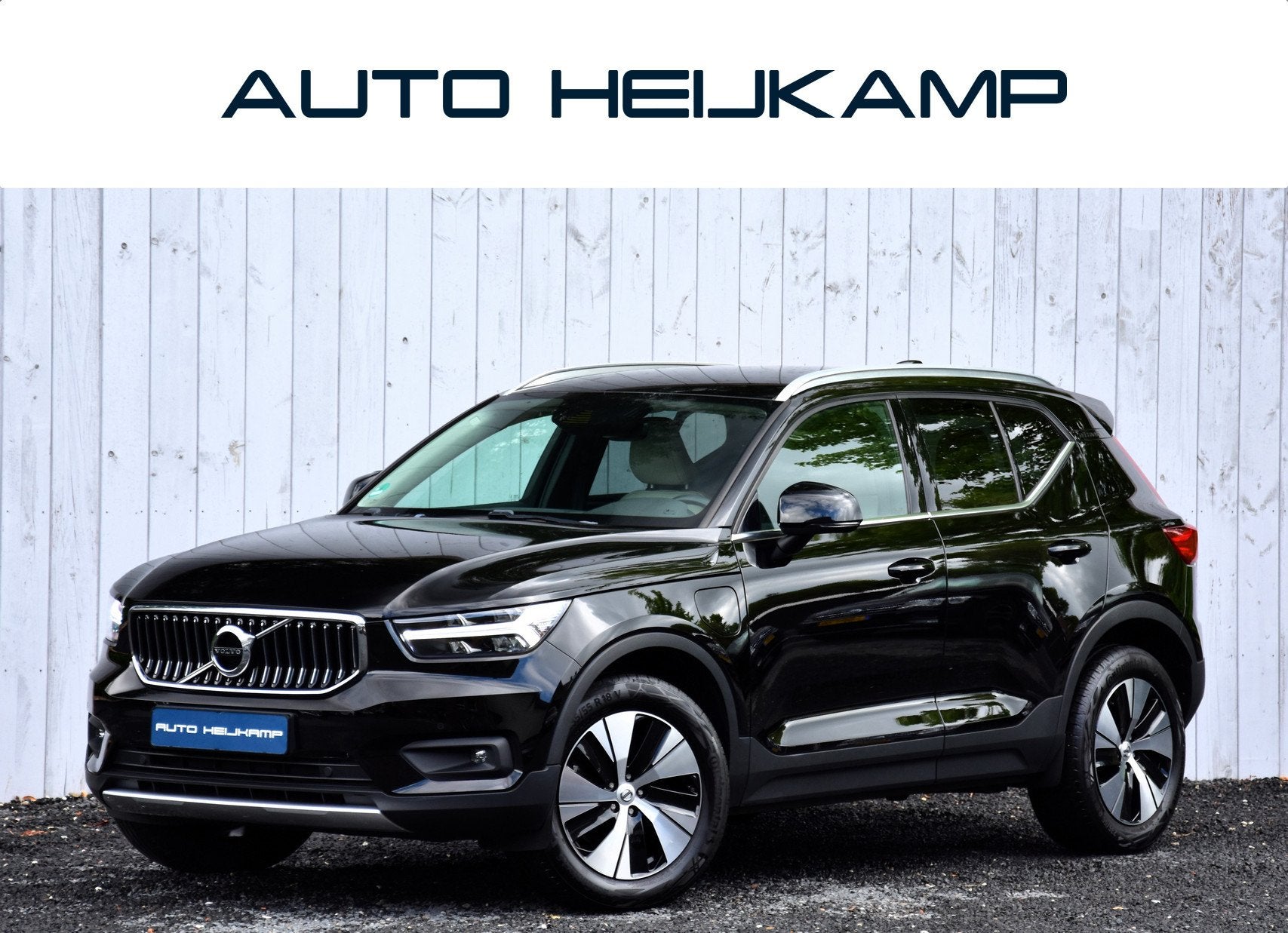 Volvo XC40 1.5 T4 Recharge Inscription Expression | Leder |, Beige, 129 pk, Zwart, Bedrijf