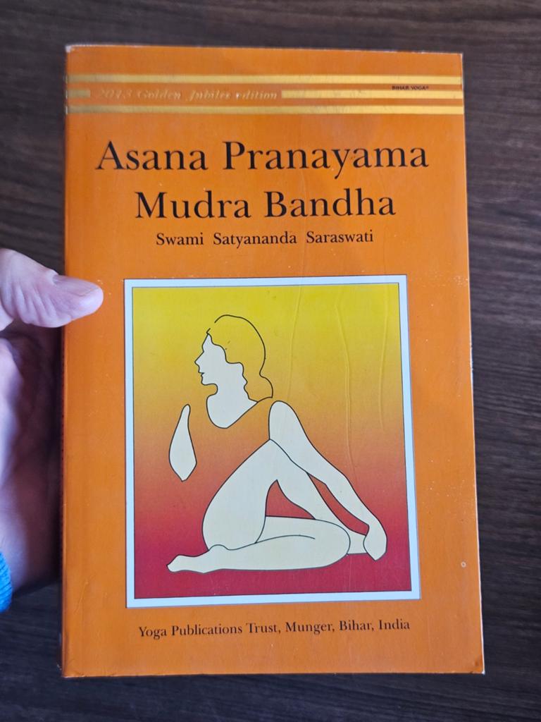 Asana Pranayama Mudra Bandha - Swami Satyananda - boek Yoga, Gelezen, Meditatie of Yoga, Swami Satyananda Saraswati, Ophalen of Verzenden