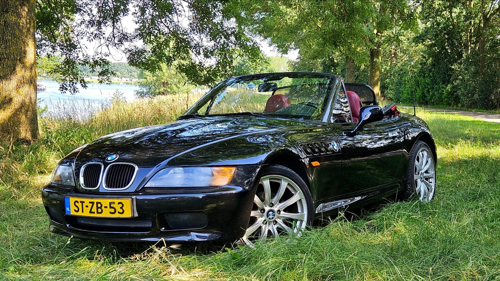 BMW Z3 1.9 140PK 1998 Zwart Origineel Nederlands, Auto's, BMW, Achterwielaandrijving, 4 cilinders, Cabriolet, Zwart