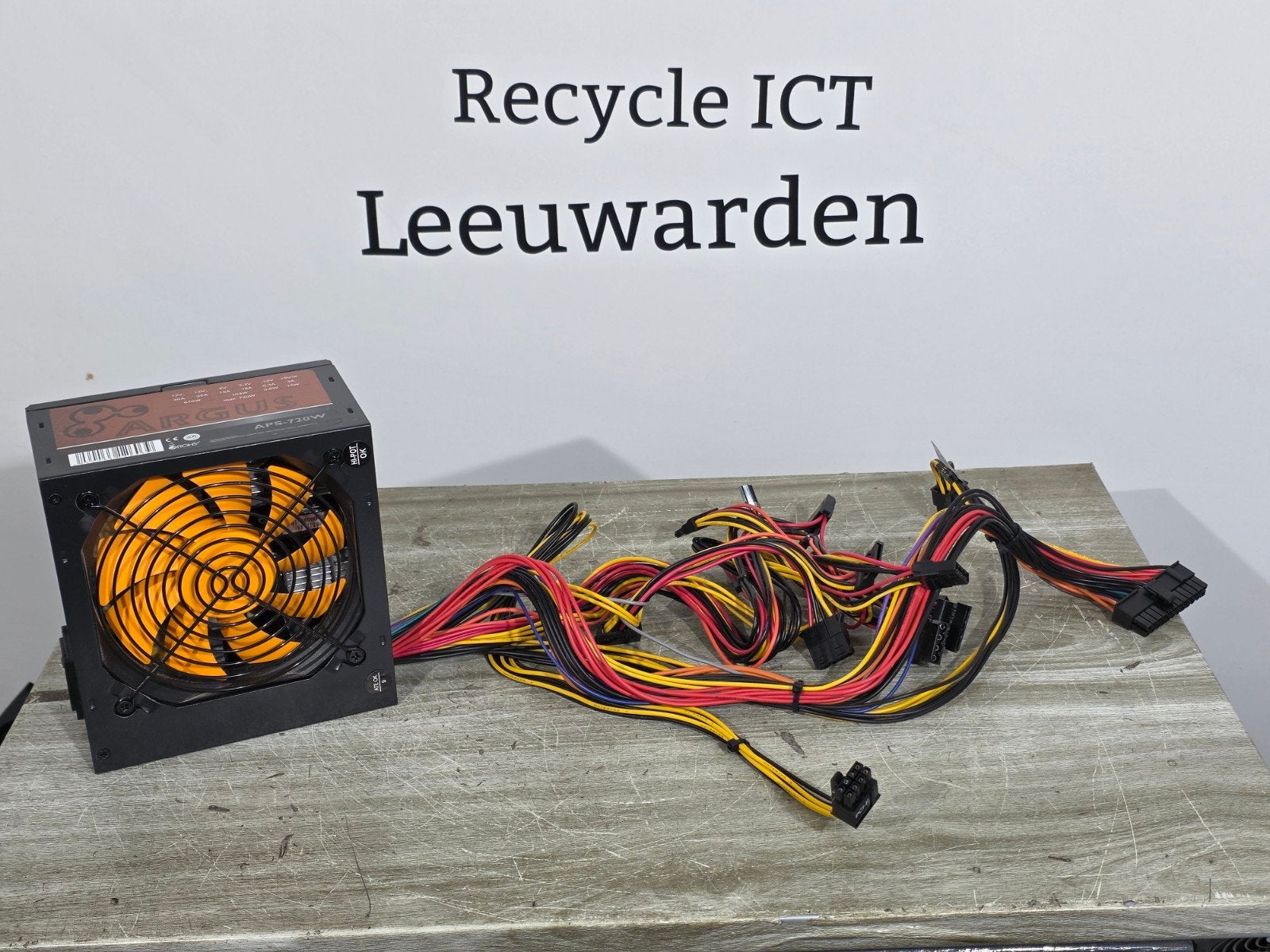 Argus APS-720W Voeding psu power supply 720w, Ophalen of Verzenden, Gebruikt