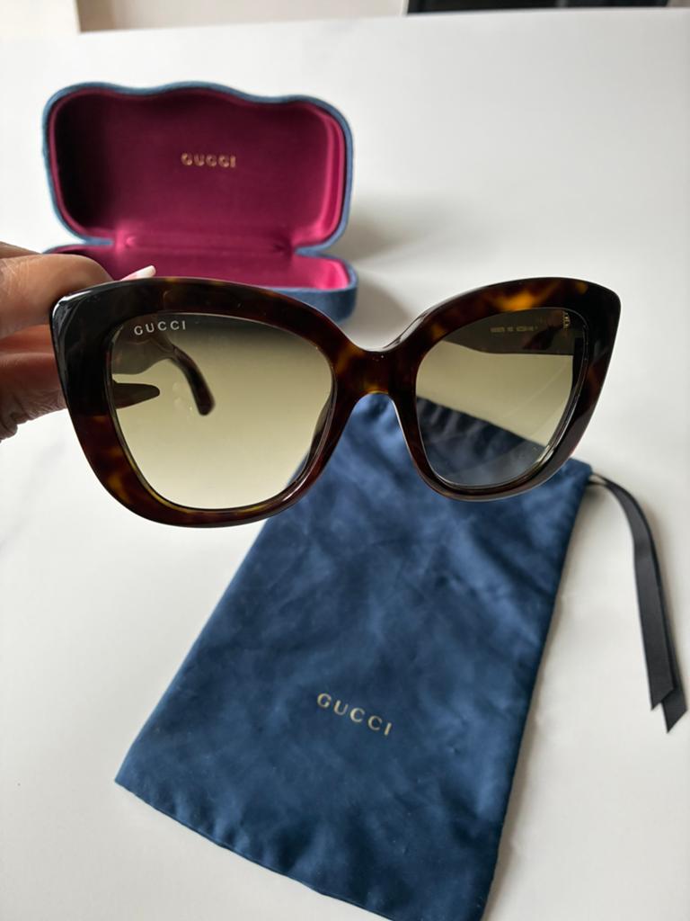 Gucci Butterfly zonnebril GG0327S, Sieraden, Tassen en Uiterlijk, Zonnebrillen en Brillen | Dames, Overige merken, Zonnebril, Bruin