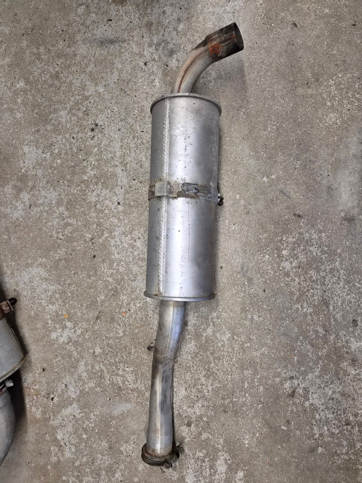 Tussendemper uitlaat volvo 940 2.3 turbo, Ophalen of Verzenden, Gebruikt, Volvo