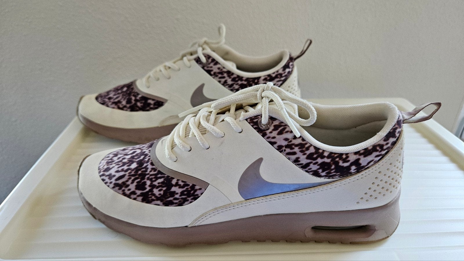 Vintage Nike Air Max Thea sneakers maat 38 - Luipaardprint, Kleding | Dames, Bruin, Ophalen of Verzenden, Nike air max, Sneakers of Gympen