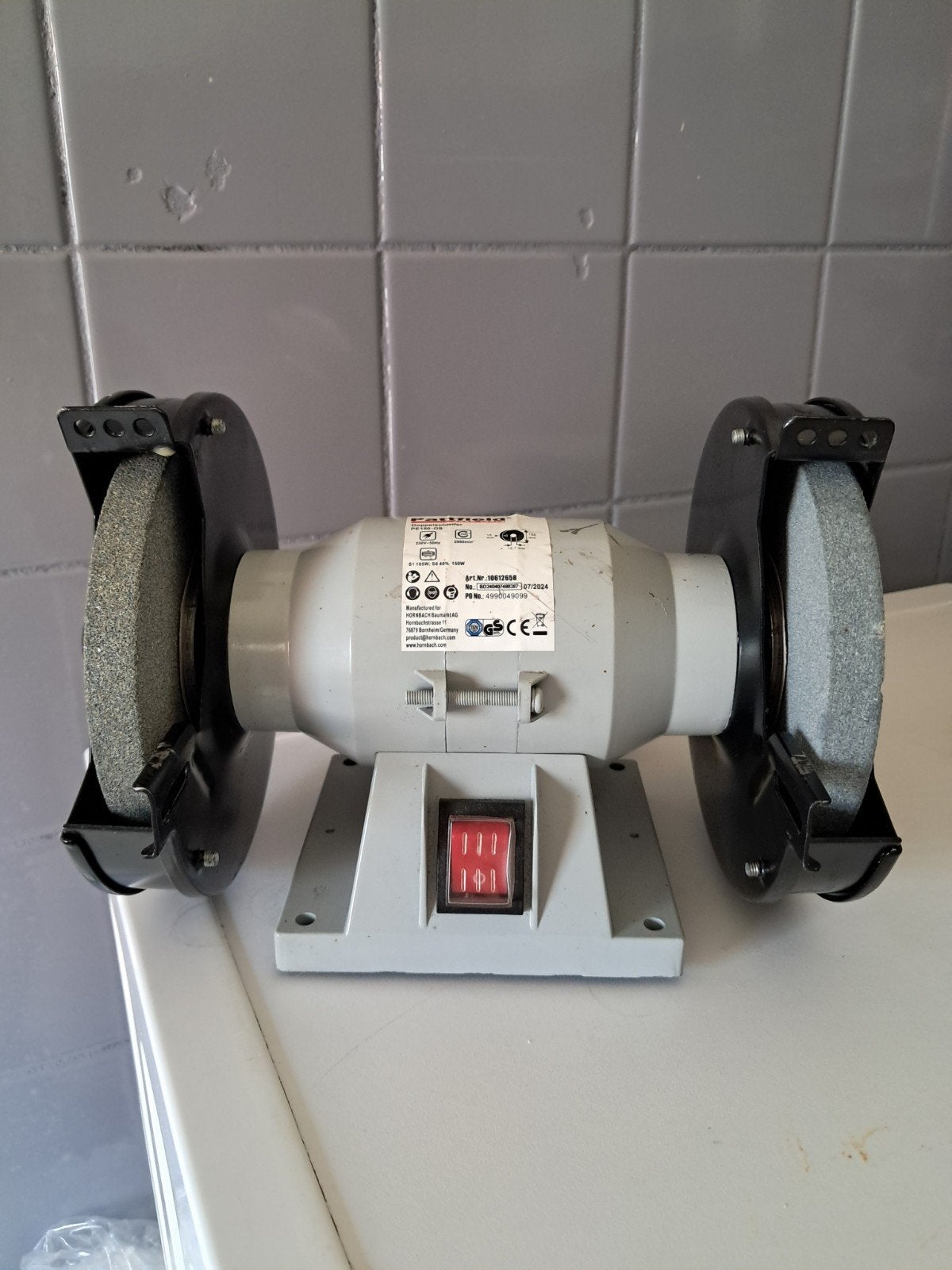 Pattfield Pe150-DS Slijpmachine in goede staat, Ophalen of Verzenden, Minder dan 700 watt, Werkbankslijpmachine
