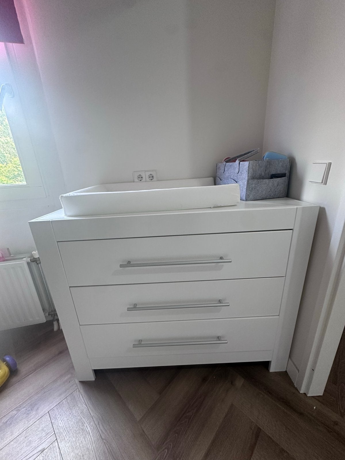 Witte commode en kledingkast set, Ophalen, Gebruikt, 50 tot 70 cm, 75 tot 100 cm