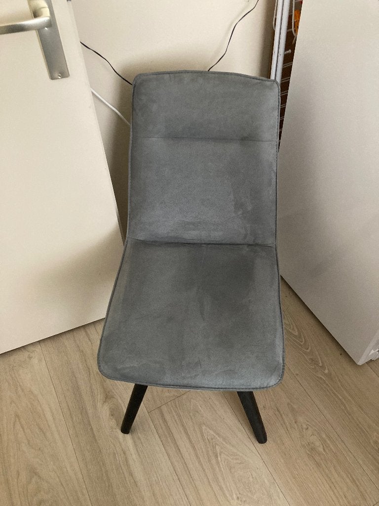 Eetkamerstoelen, Huis en Inrichting, Ophalen, Zo goed als nieuw, Grijs, Twee