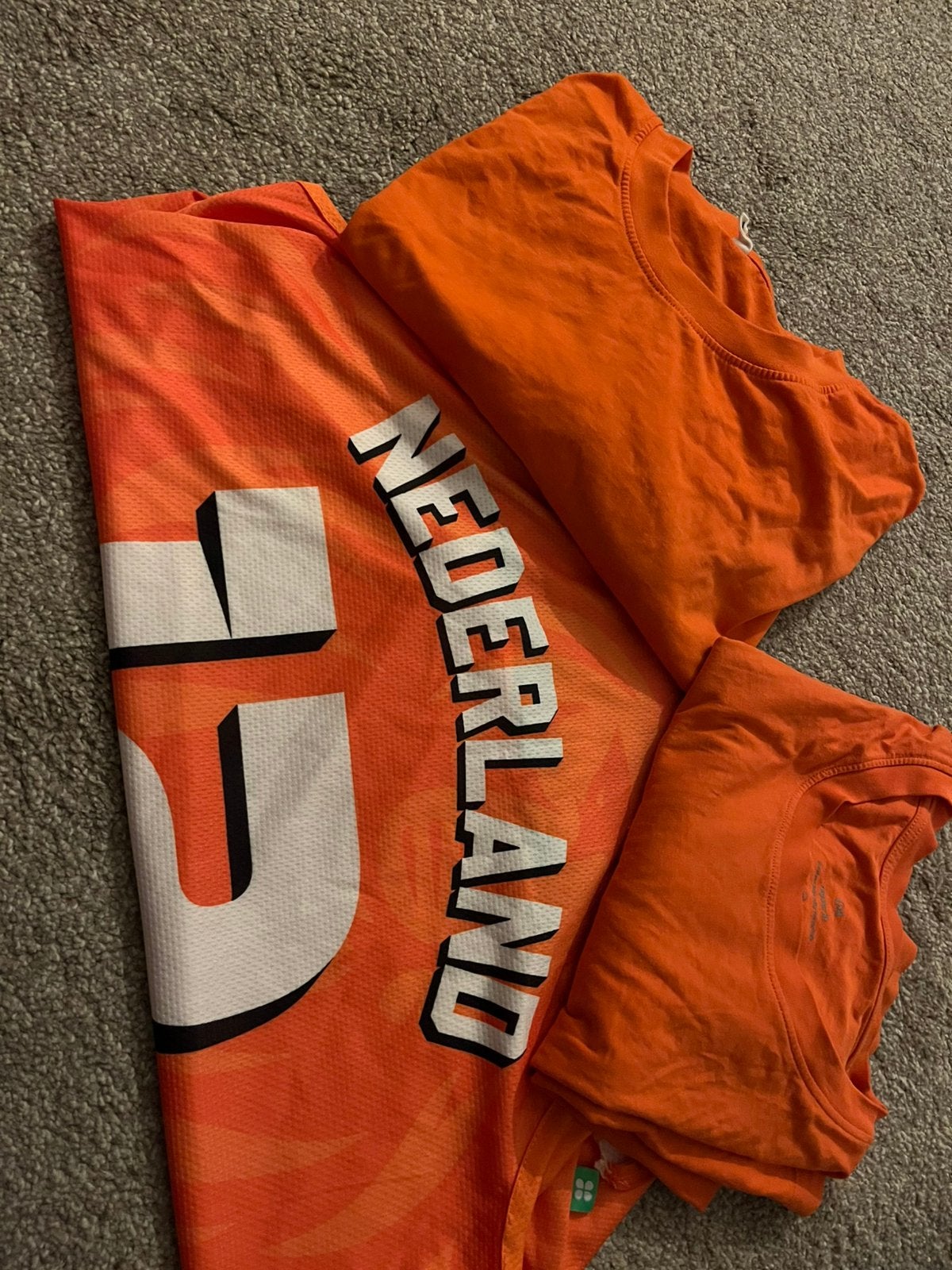 Af te halen 3 shirts Oranje XXL XL L, Ophalen, Maat 56/58 (XL), Oranje of Koningsdag, Kleding