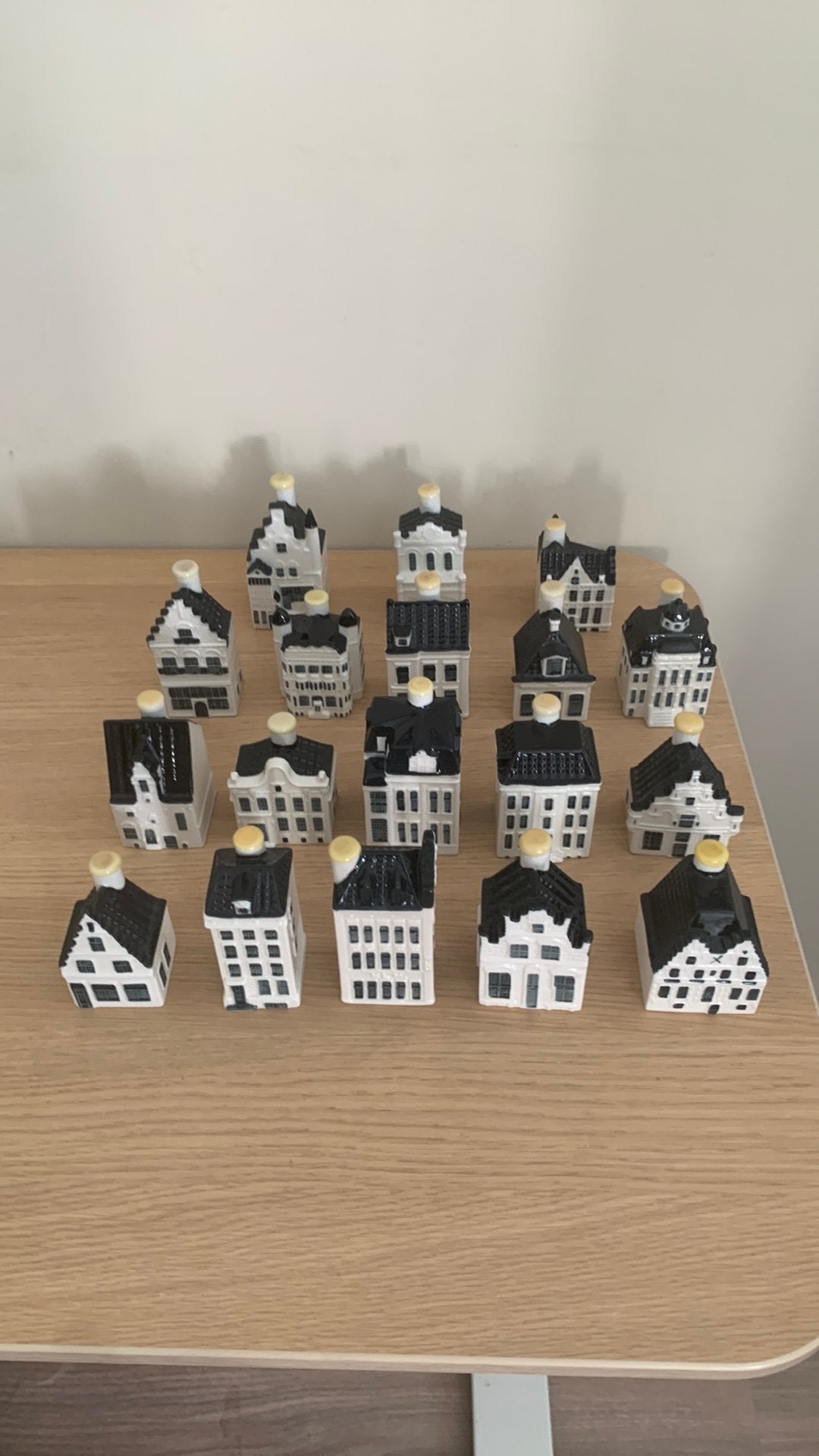 KLM huisjes ** hoge nummers **, Verzamelen, KLM Huisjes, Ophalen of Verzenden, Nieuw, 81 t/m 91, Gevuld