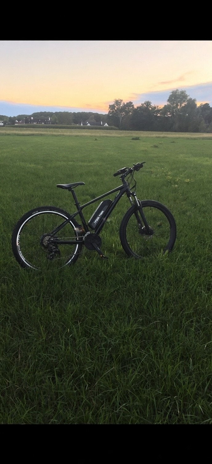 Elektrische Mountainbike - Zwart, Zo goed als nieuw