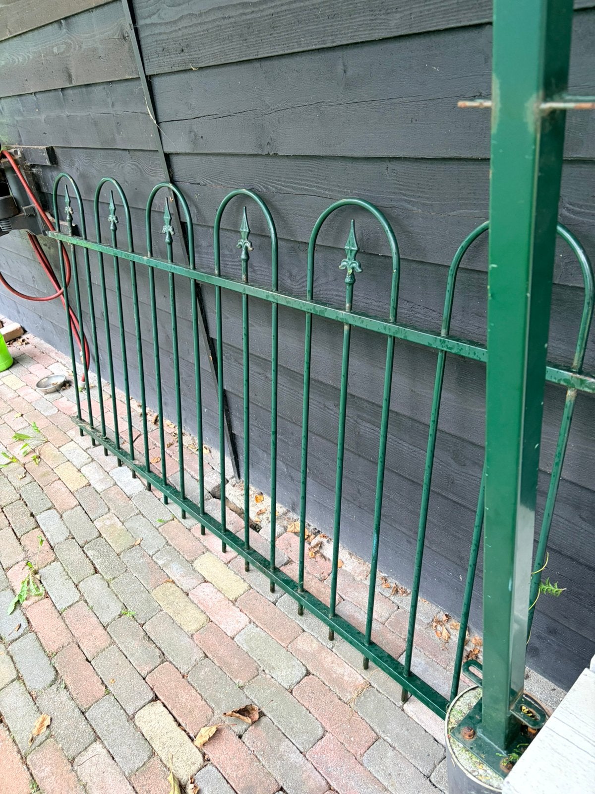 Sierhekwerk / tuinhek – 8 delen van ca. 2 meter, Ophalen, Gebruikt, IJzer, Sierhekwerk