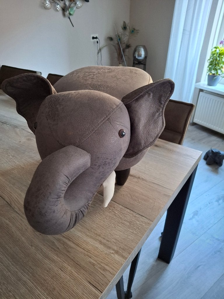 Krukje poef olifant, Ophalen, Zo goed als nieuw, Overige materialen