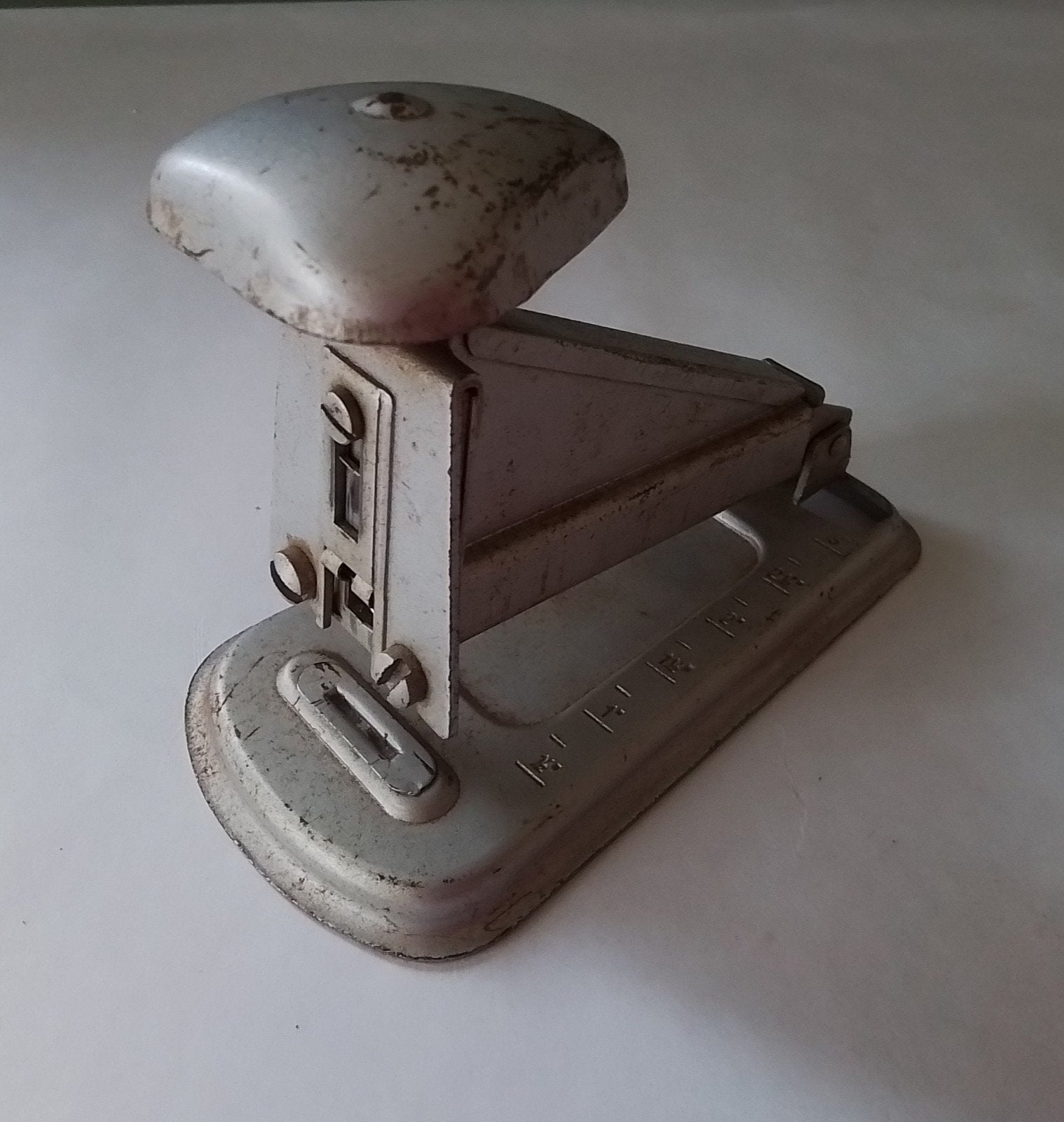 nietmachine Electric Pat. Mod. 420/N - Made in Austri, Ophalen of Verzenden