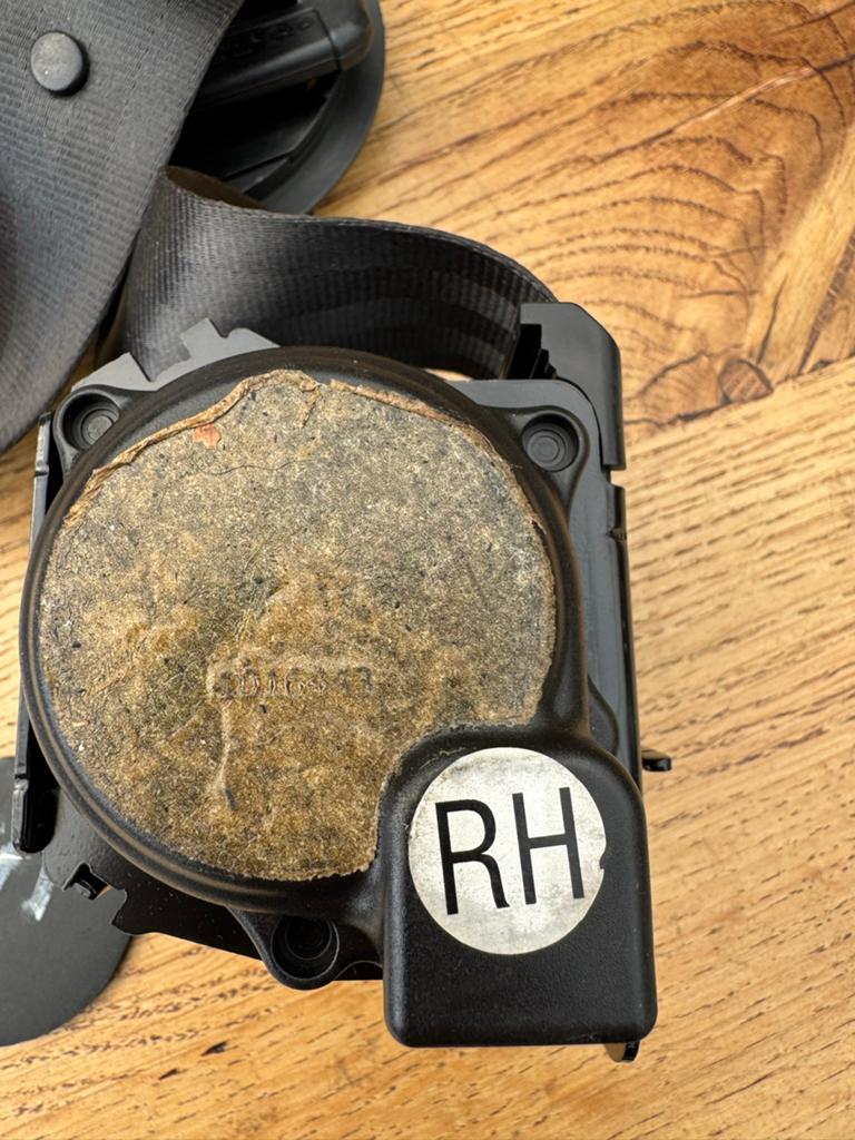 Autogordel oprolmechanisme rechtsachter VW Up 2013, Ophalen of Verzenden, Gebruikt, Volkswagen