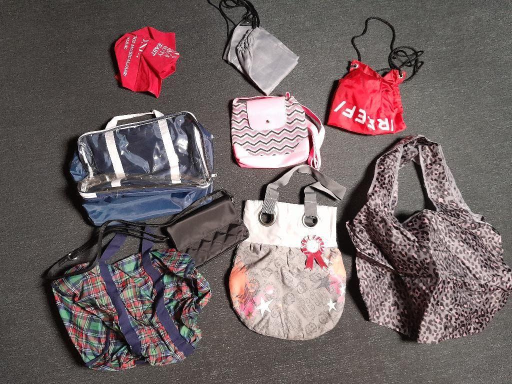 alle tassen op deze foto samen 5 euro, div tassen schouder, Ophalen of Verzenden, Nieuw, Handtas