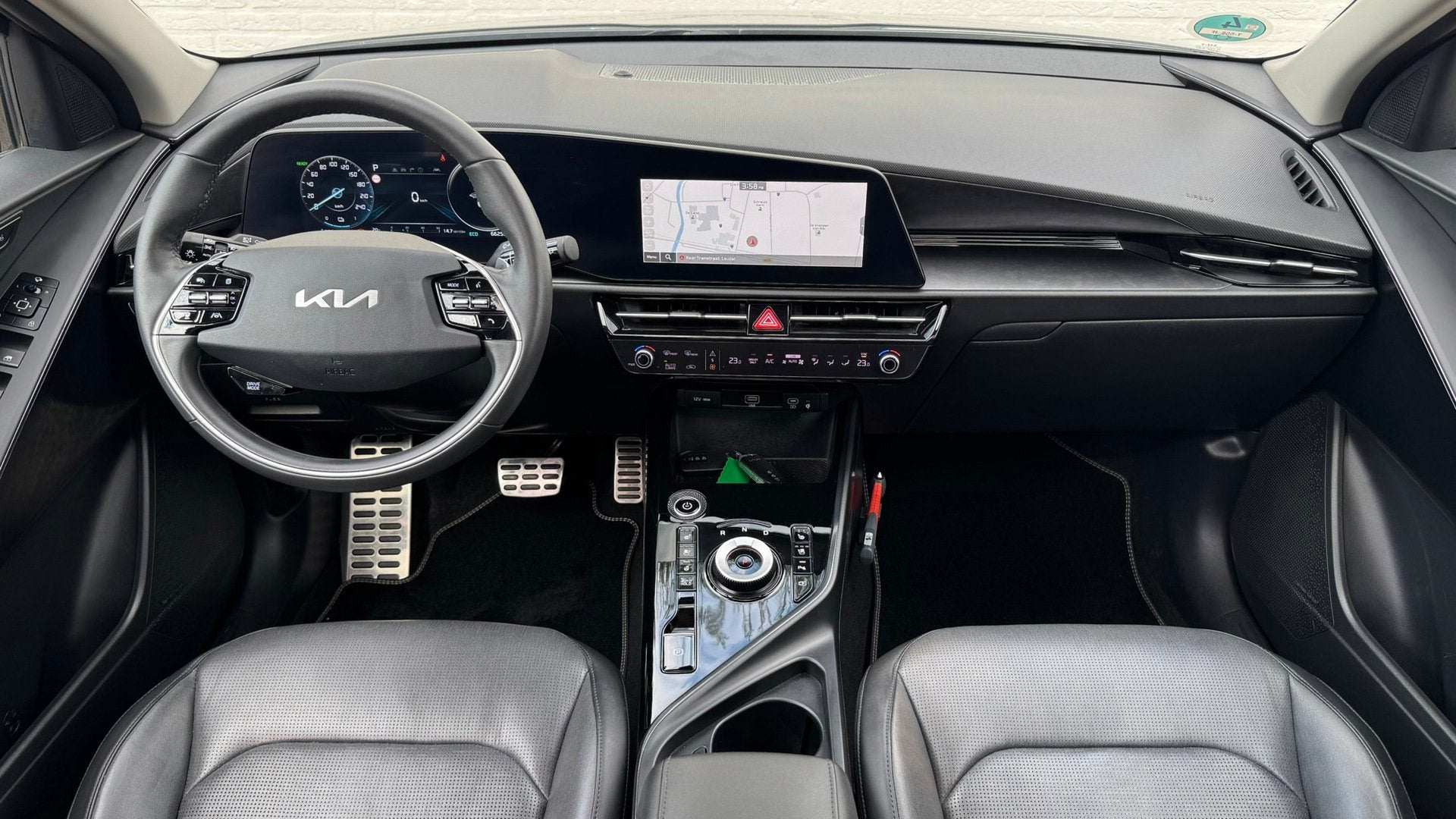 Kia Niro EV Executive Line 64.8 kWh SOH 98% All season V2L H, 1657 kg, Zwart, SUV of Terreinwagen, Niro