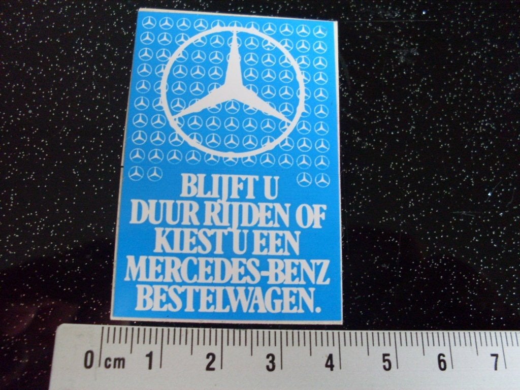 sticker blijf duur rijden of mercedes-benz bestelwagen, Verzamelen, Verzenden, Zo goed als nieuw, Auto of Motor