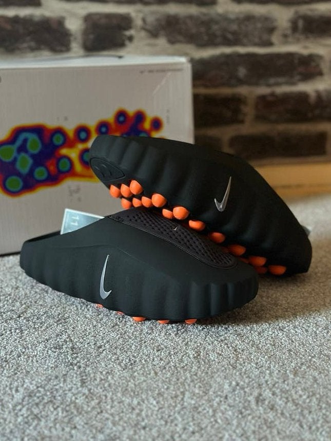 ORIGINEEL Nike Mind 001 Slide EU45 | Nieuw!, Zwart, Nieuw, Ophalen of Verzenden, Sneakers of Gympen
