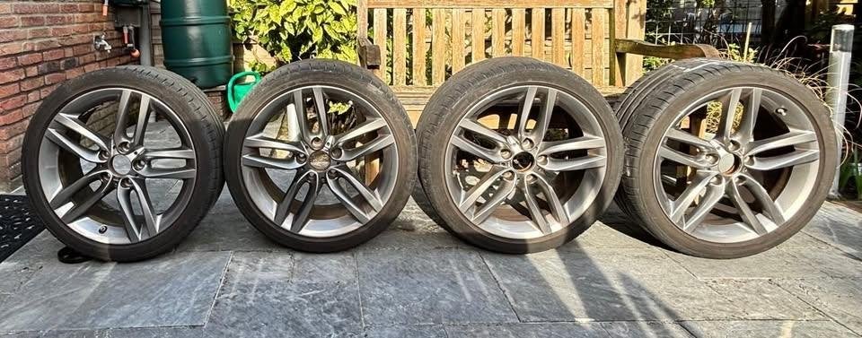 BMW 1 serie 18 inch - 461M Grey Metallic, Ophalen, 18 inch, Gebruikt, Banden en Velgen