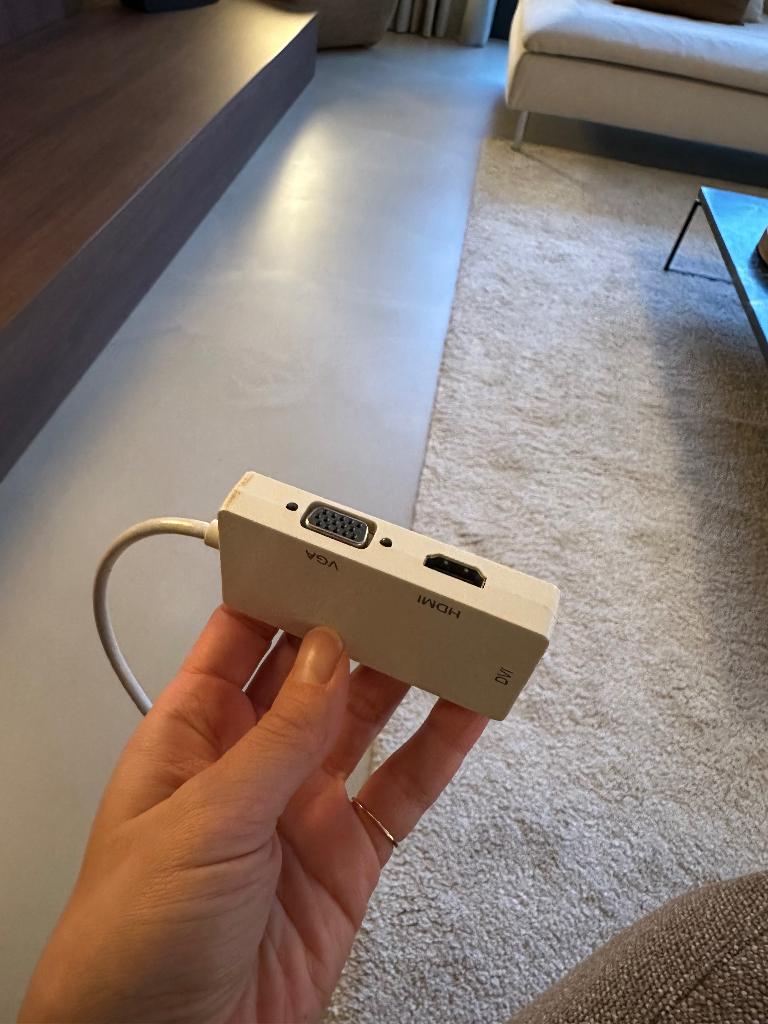 Valueline VGA naar HDMI adapter, Ophalen of Verzenden, Gebruikt