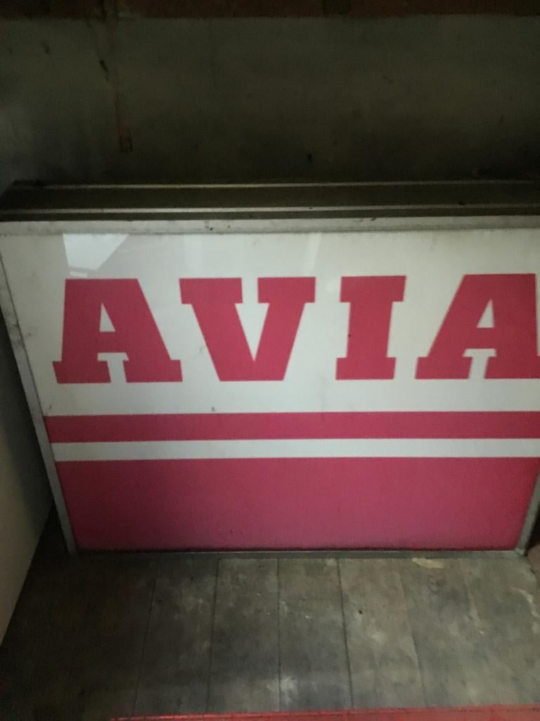 Vintage AVIA Lichtbak Reclamebord, Verzamelen, Merken en Reclamevoorwerpen, Ophalen, Gebruikt, Lichtbak of (neon) lamp