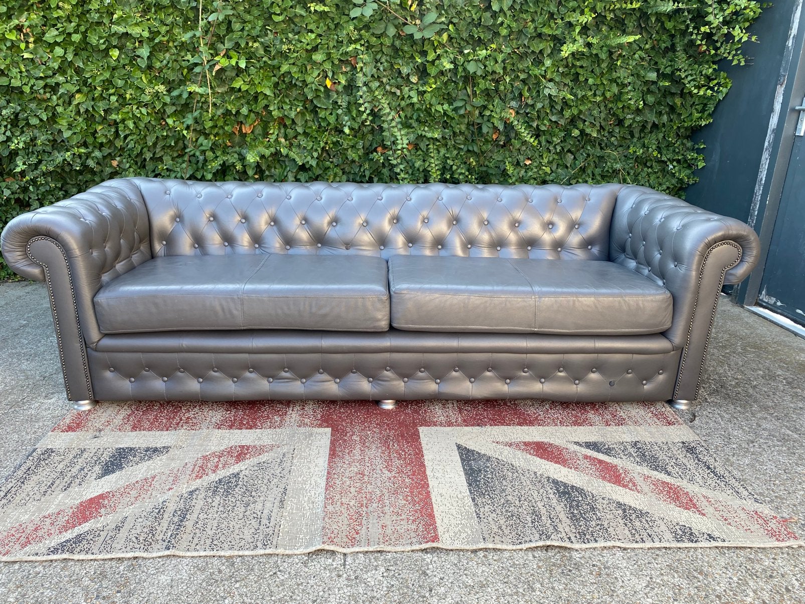 Xxl 270 breed Antraciet grijs leren Chesterfield bank !!, Ophalen, 250 tot 300 cm, Gebruikt, Chesterfield