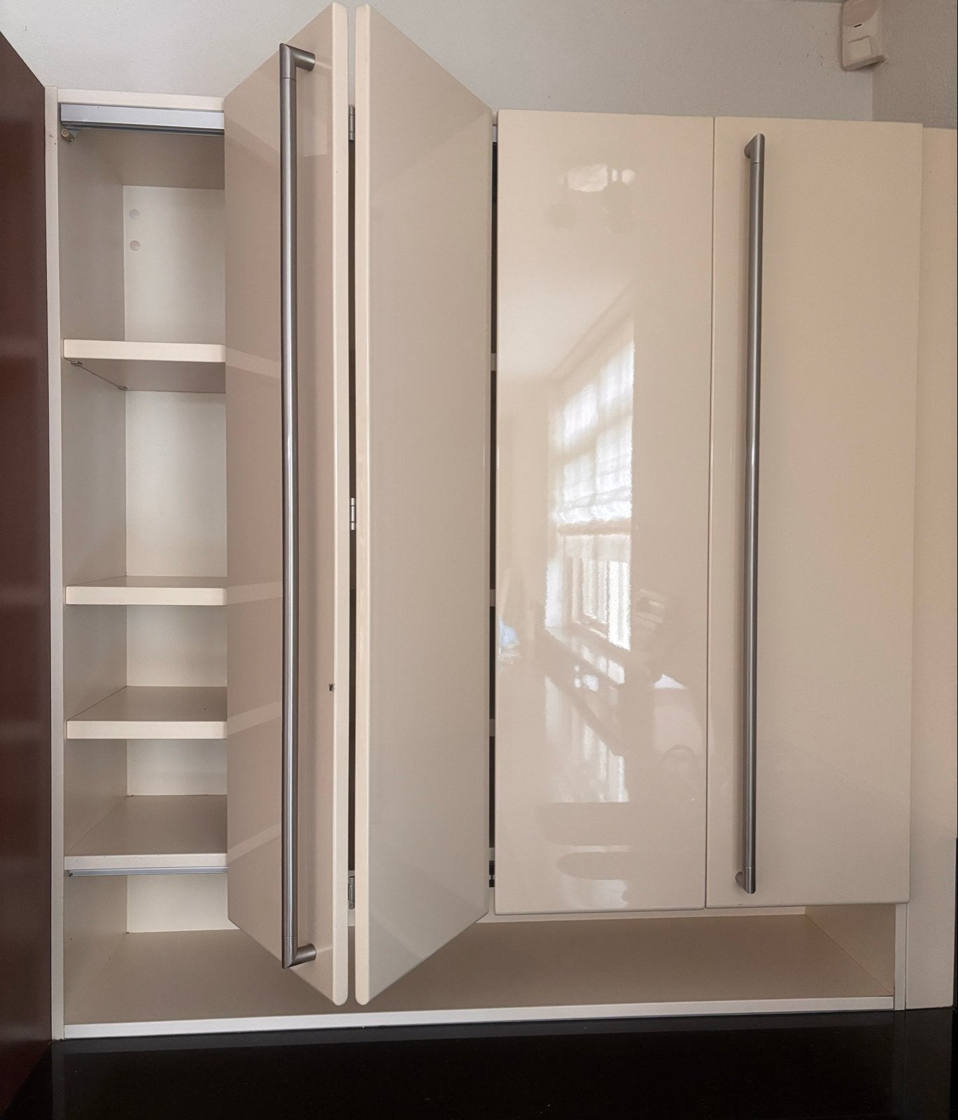 Keuken bovenkast met planken - Crème hoogglans, Huis en Inrichting, Ophalen of Verzenden, Zo goed als nieuw