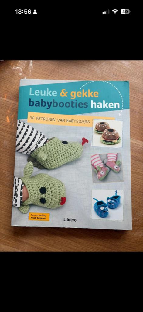 Leuke & Gekke Babybooties Haken - 30 Patronen, Ophalen of Verzenden, Zo goed als nieuw, Haken, Patroon of Boek
