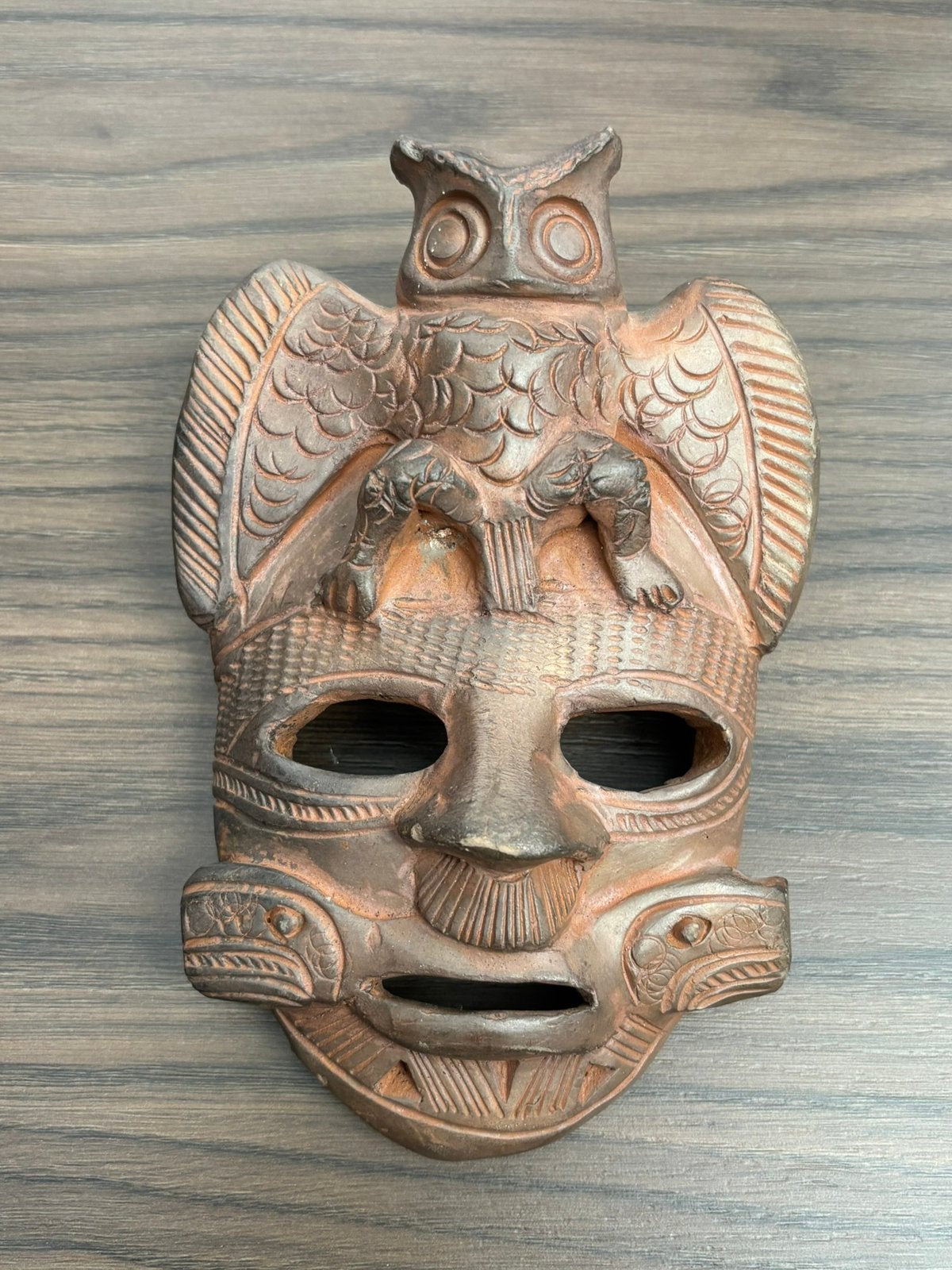 Pre-Colombiaanse stijl terracotta masker met uil, Ophalen of Verzenden