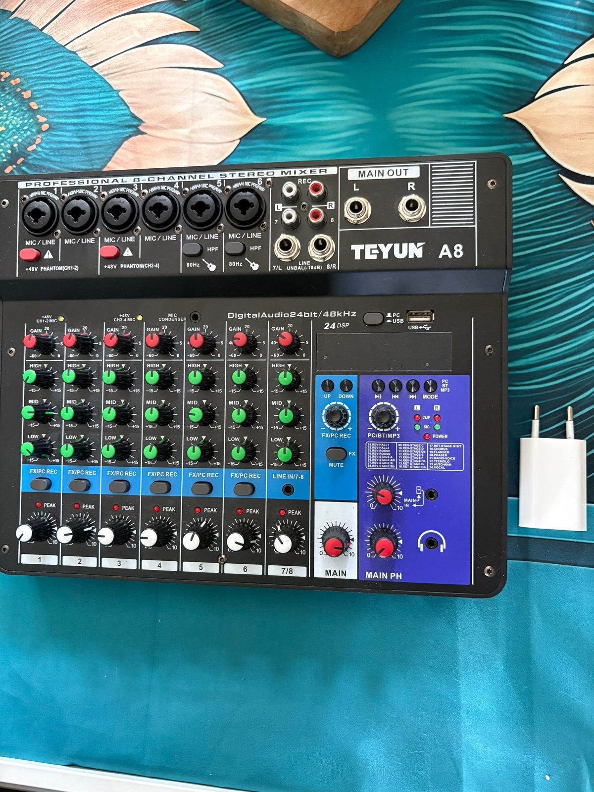 Teyun A8 8-kanaals Stereo Mixer met effecten, Ophalen of Verzenden, Zo goed als nieuw, 5 tot 10 kanalen, Microfooningang