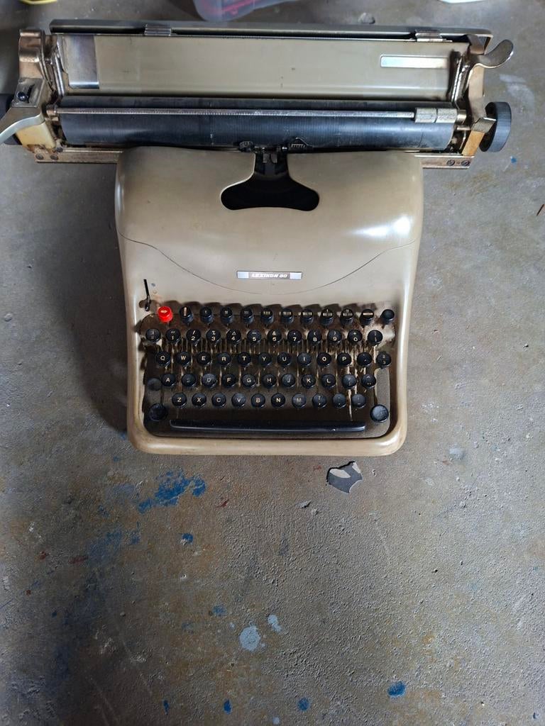 Typemachine erika, Diversen, Typemachines, Ophalen