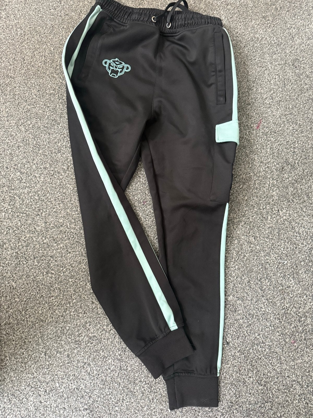 Black Bananas trainingspak - Zwart/Mintgroen, Ophalen, Zo goed als nieuw, Maat 48/50 (M), Zwart