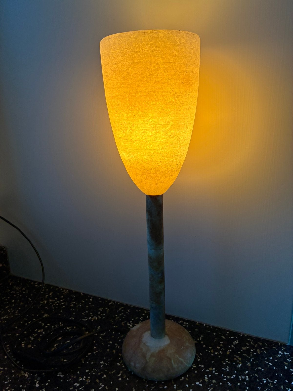 Albast schemerlamp, Huis en Inrichting, Lampen | Tafellampen, Ophalen of Verzenden, Zo goed als nieuw, Schemerlamp