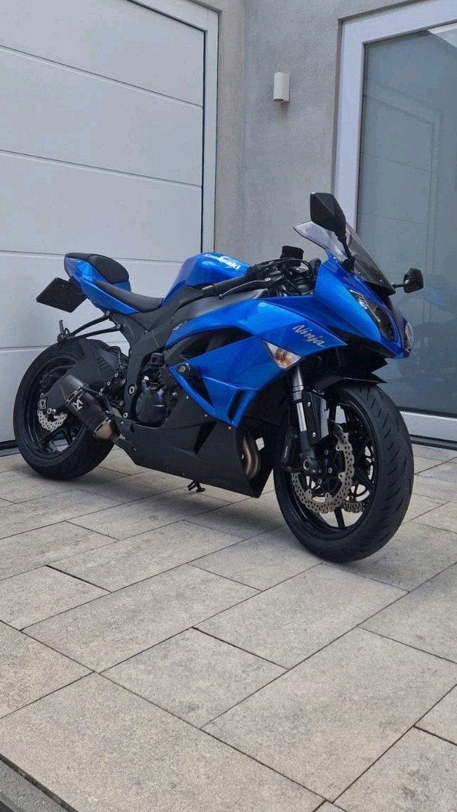 Kawasaki Ninja ZX6R 2010 - Inclusief originele onderdelen, 4 cilinders, Super Sport, Particulier, Meer dan 35 kW