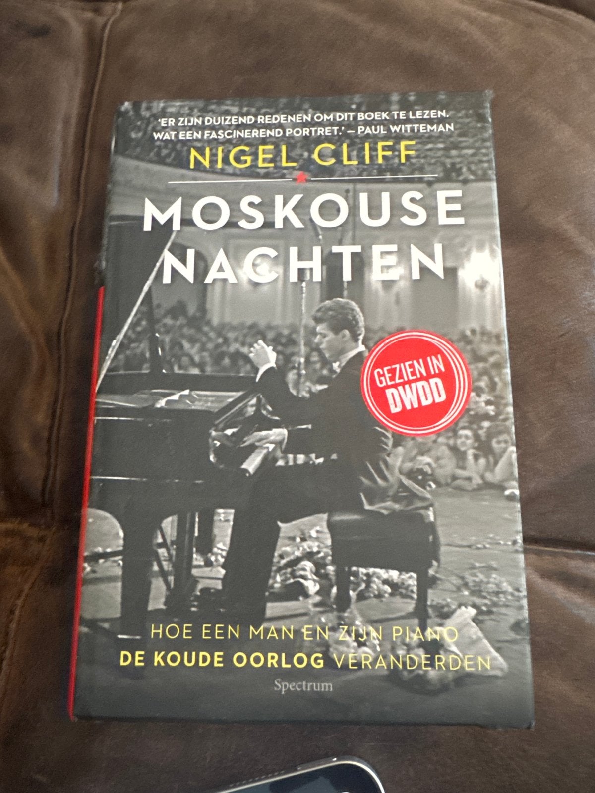 Moskouse Nachten - Nigel Cliff (Gezien in DWDD), Boeken, Ophalen of Verzenden, Zo goed als nieuw