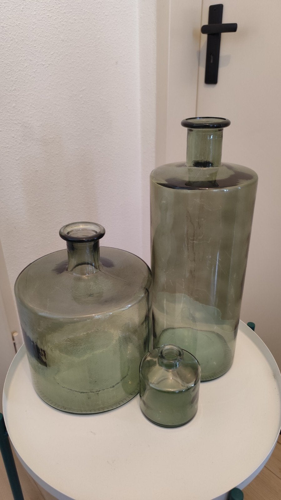 Set van 3 decoratieve glazen flessen/vazen, Ophalen