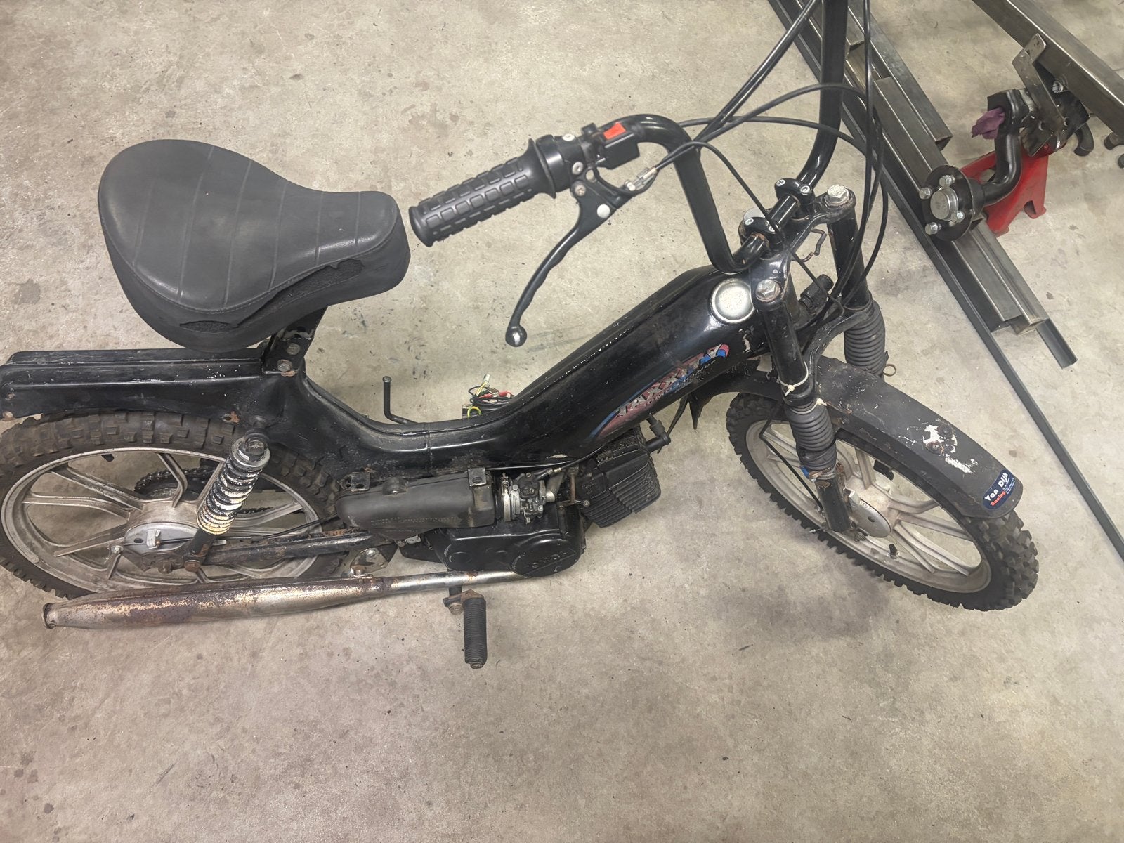 Tomos Opknapper - Loopt niet, Ophalen, Gebruikt