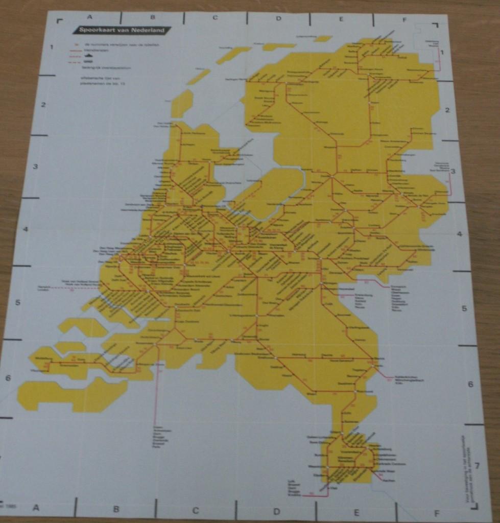 Spoorkaart van Nederland, Verzamelen, Spoorwegen en Tramwegen, Ophalen of Verzenden, Zo goed als nieuw, Trein, Boek of Tijdschrift
