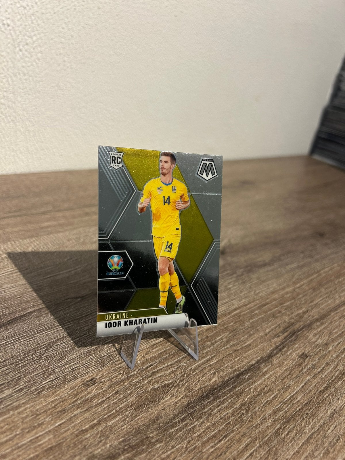 Igor Kharatin 2020 Panini Mosaic UEFA EURO #190 RC Rookie, Ophalen of Verzenden, Zo goed als nieuw, Buitenlandse clubs, Poster, Plaatje of Sticker