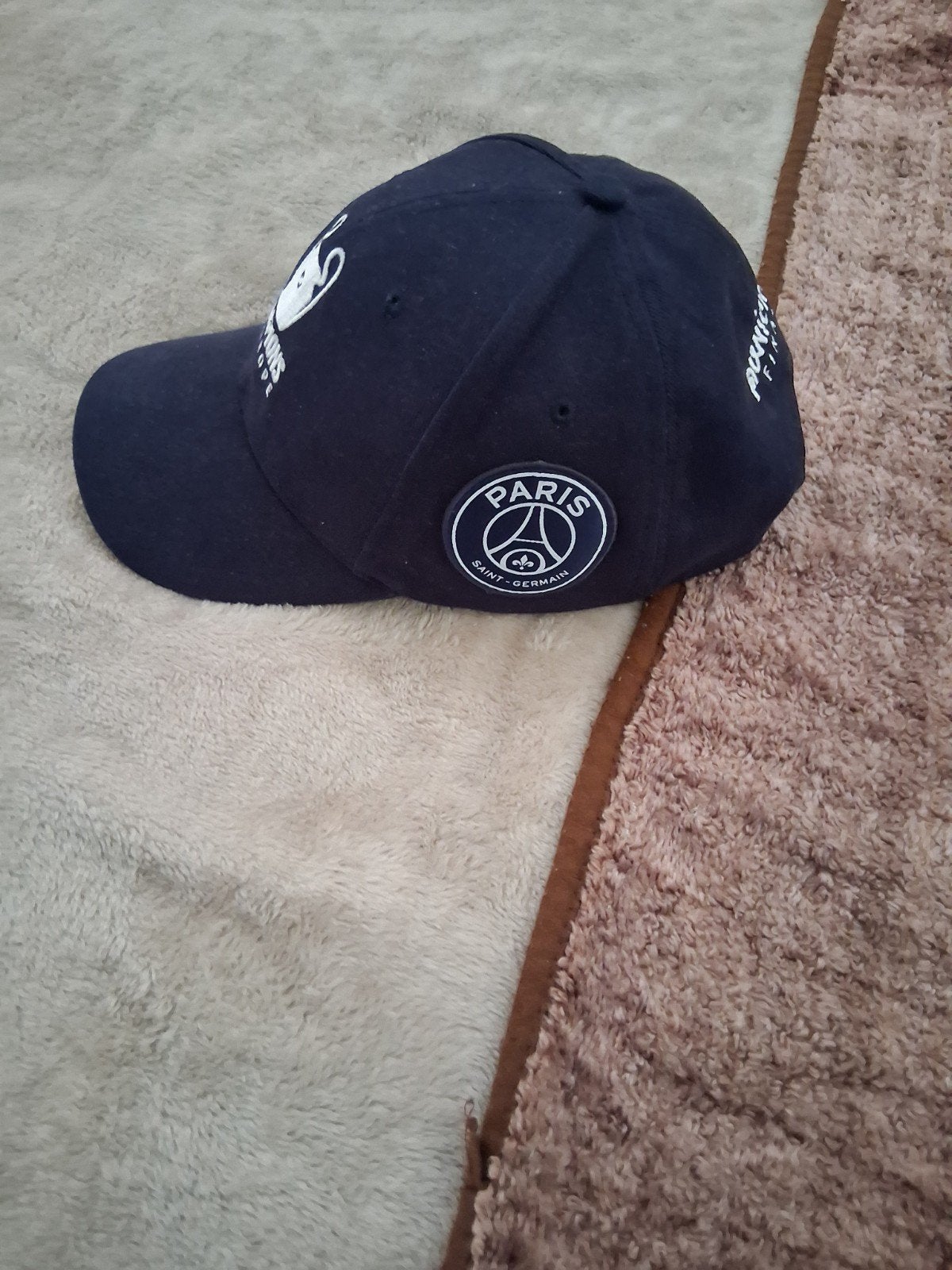 PSG Champions D'Europe Pet - Nieuw met label, Kleding | Heren, Hoeden en Petten, PSG, Nieuw, Pet, One size fits all