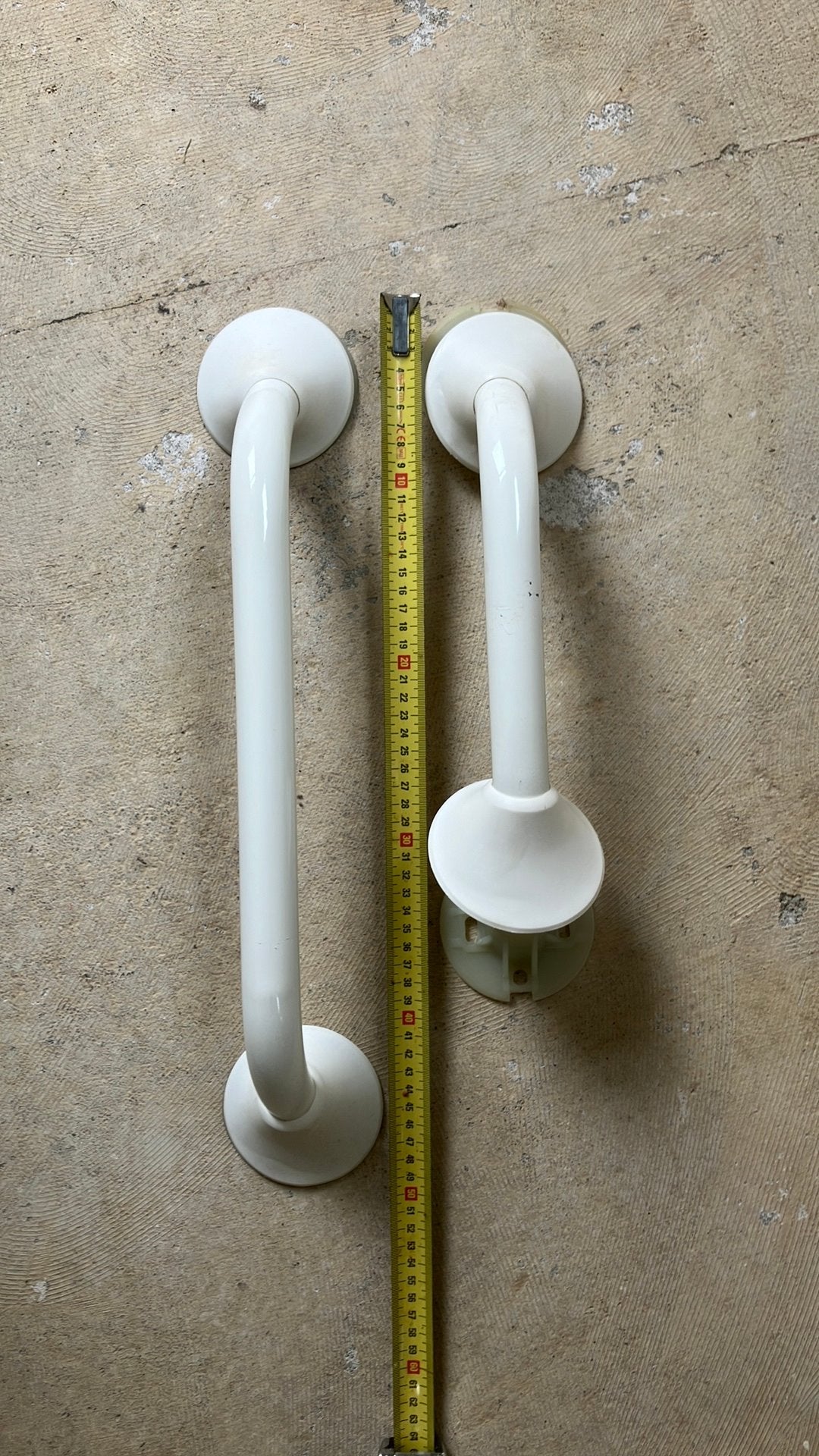 Wandbeugel / handgreep badkamer of toilet, Huis en Inrichting, Badkamer | Badkamermeubels, Ophalen, Minder dan 50 cm, Gebruikt