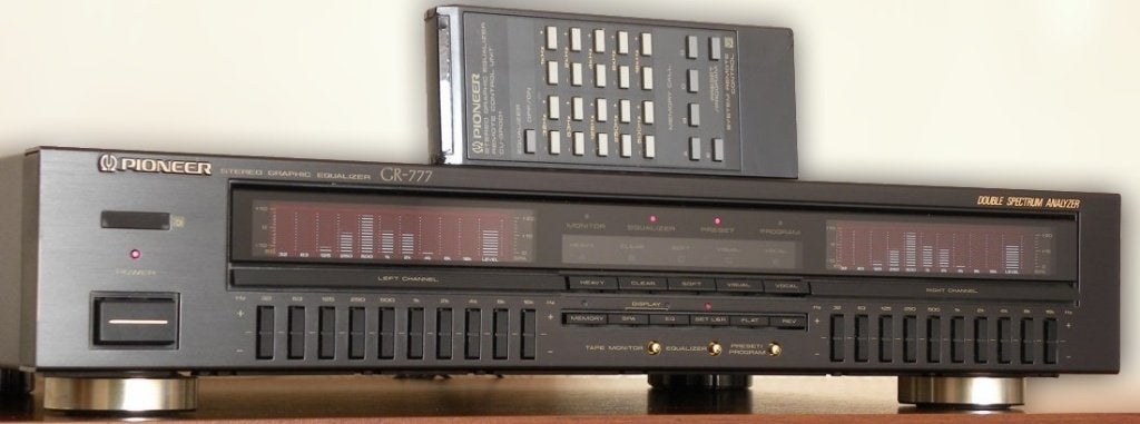 Pioneer GR-777 Equalizer GEZOCHT!!, Gebruikt, Ophalen of Verzenden, Pioneer, 120 watt of meer