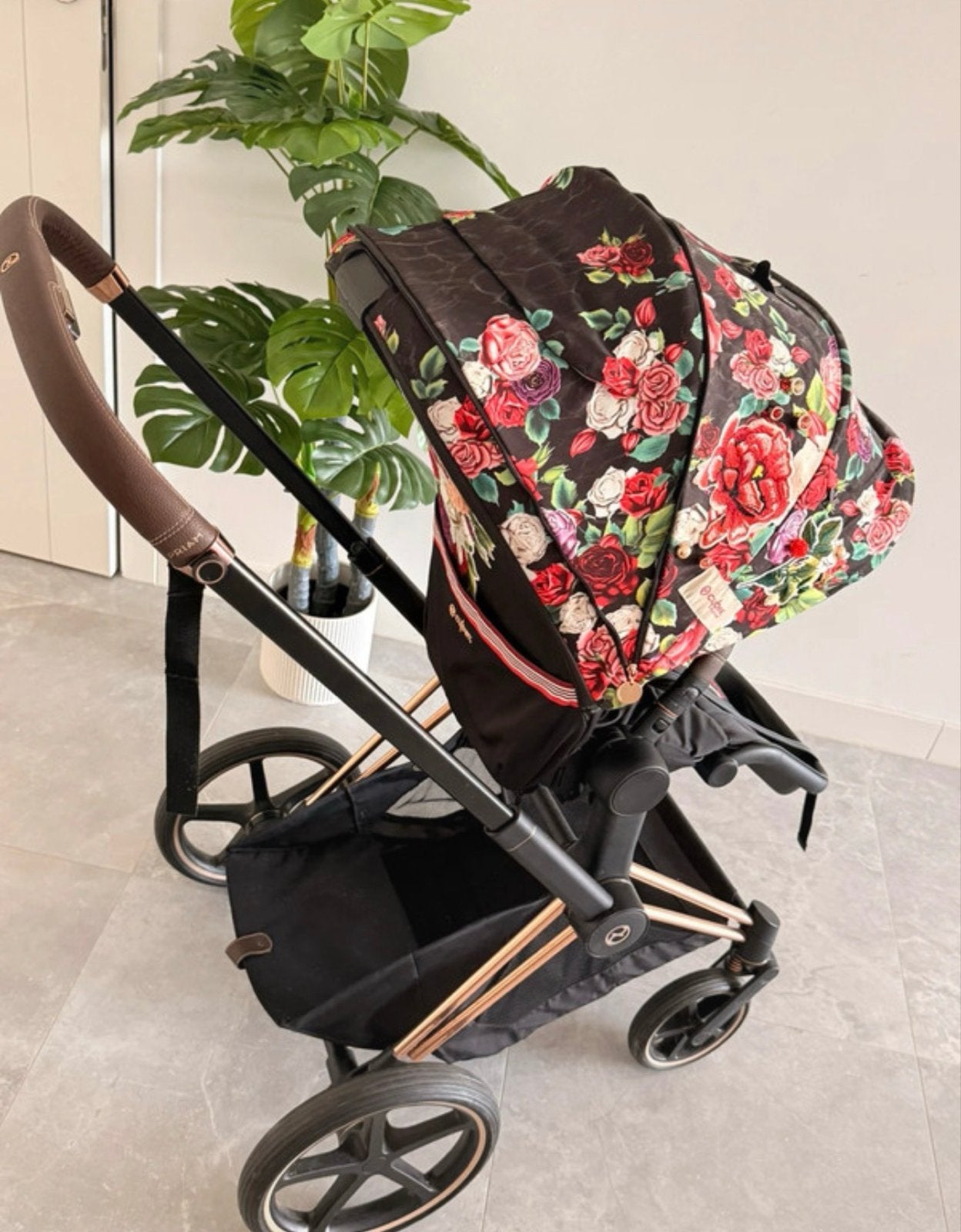 Cybex Priam 4 Blossom kinderwagen - Zo goed als nieuw, Verstelbare duwstang, Zo goed als nieuw, Ophalen, Kinderwagen