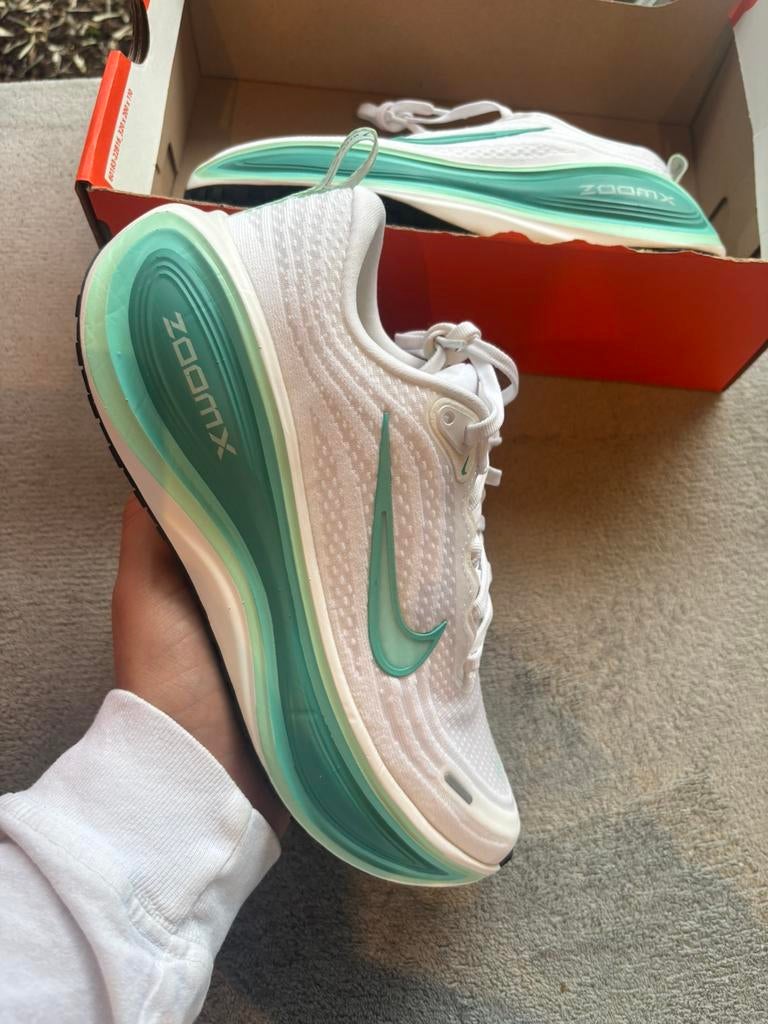Nike vomero plus turqouise - maat 39 - nieuw, J, Nieuw, Ophalen of Verzenden, J