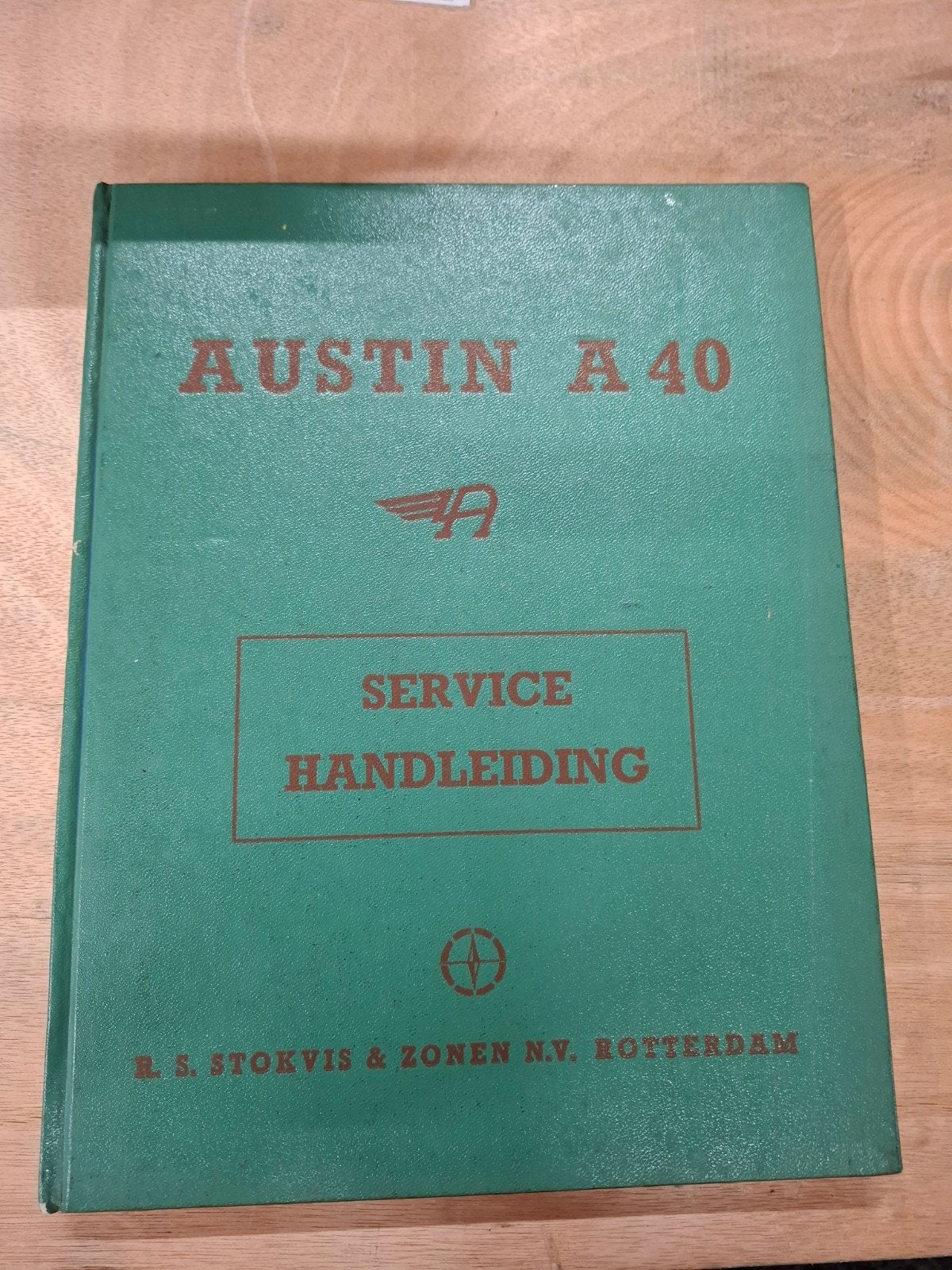Austin A 40, Ophalen of Verzenden, Gelezen