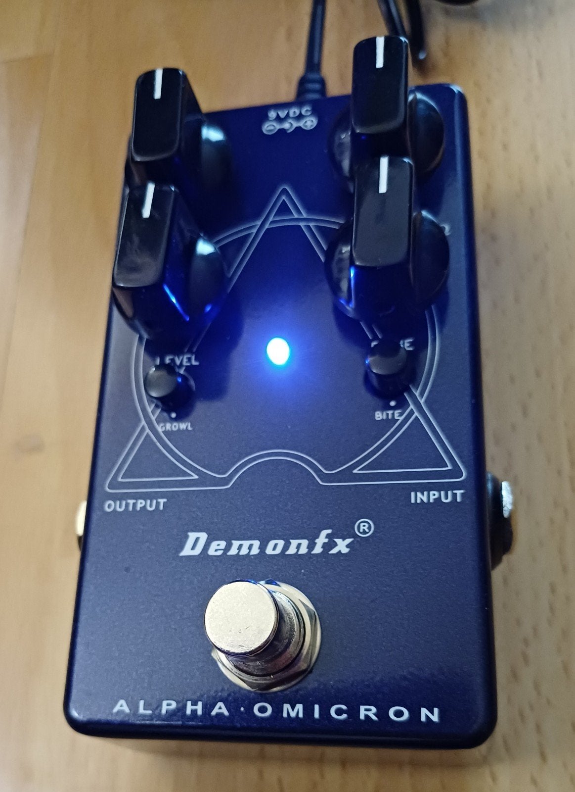 DemonFX Alpha Omicron basgitaar preamplifier en distortion, Muziek en Instrumenten, Effecten, Ophalen of Verzenden, Zo goed als nieuw