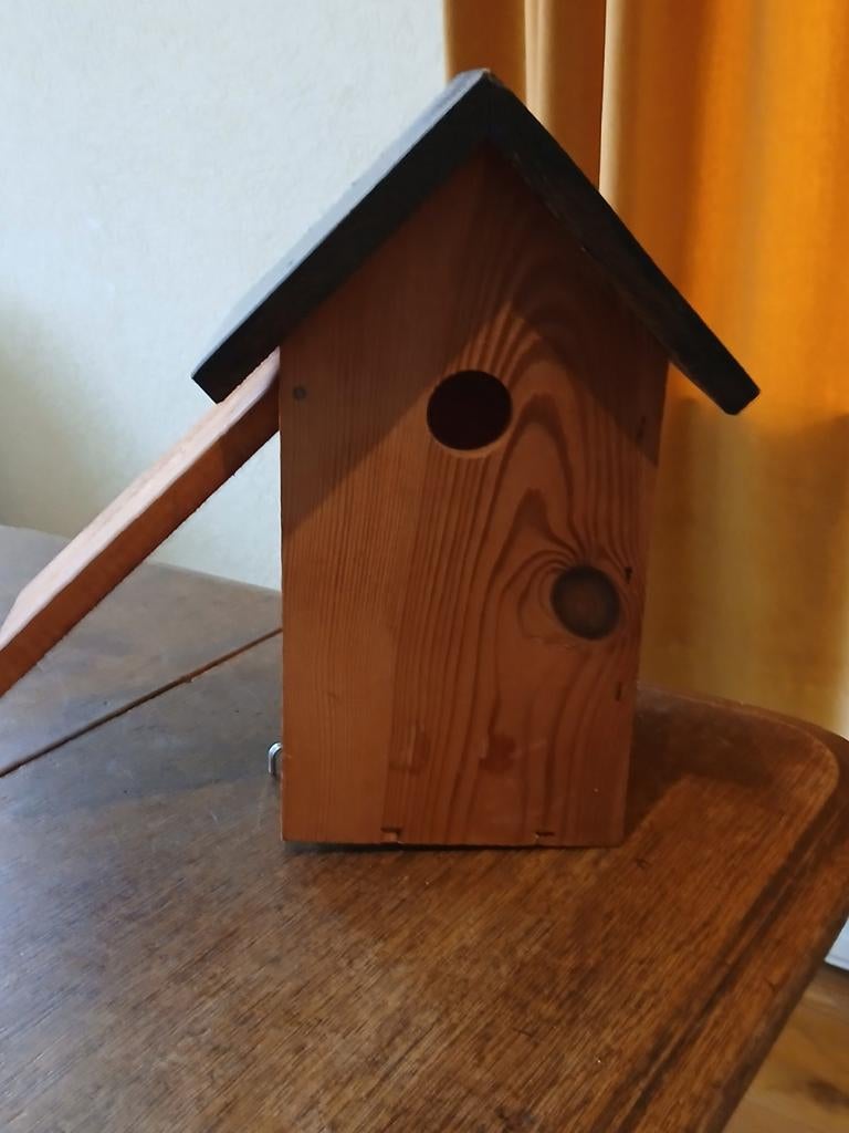 NIEUW GROOT VOGELHUIS. HG 29 BR13.8 CM.., Tuin en Terras, Vogelhuisjes en Vogelbaden, Ophalen of Verzenden, Nieuw